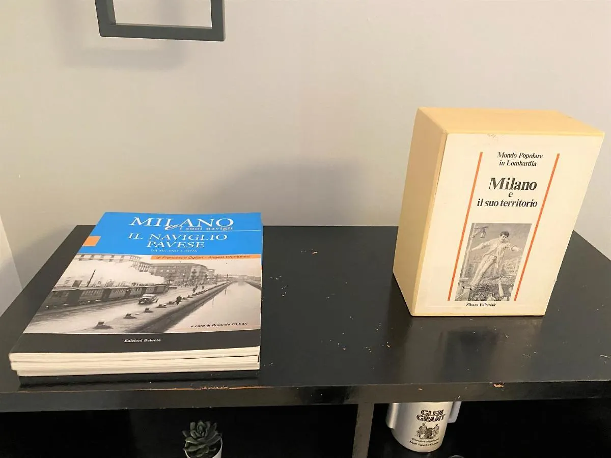 Casa Manolo Corsico Navigli Suite Apartment Milan Italy